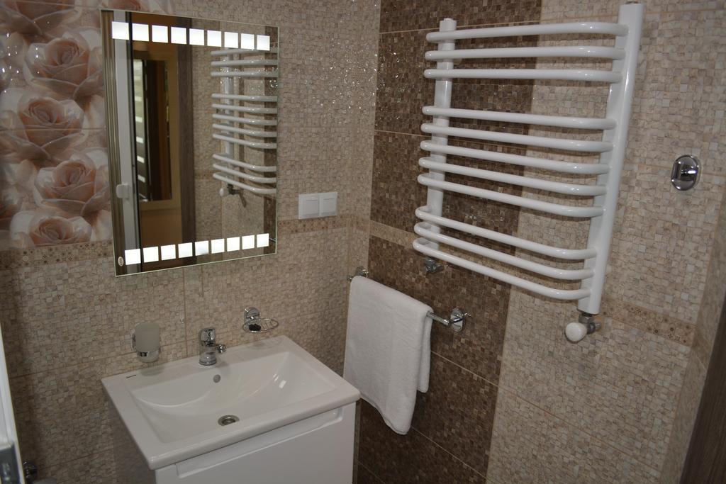 Apartment Vid Na Krepost Камианец-Подилский Екстериор снимка